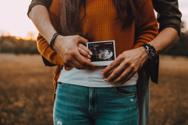 Εξωσωματική Γονιμοποίηση: Τα 11 Βήματα που Οδηγούν στην Επιτυχία